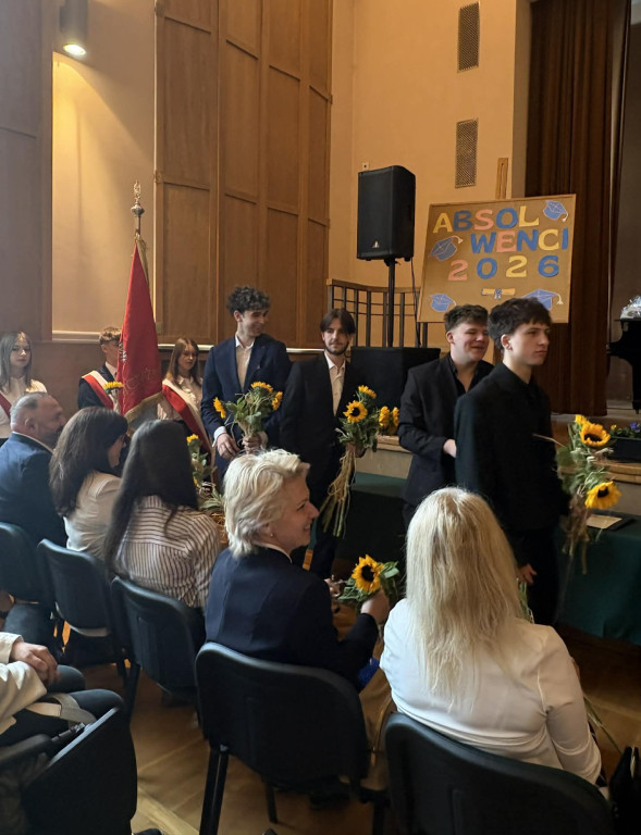 Tarnowskie Góry. Chemik pożegnał maturzystów