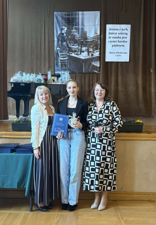 Tarnowskie Góry. Chemik pożegnał maturzystów