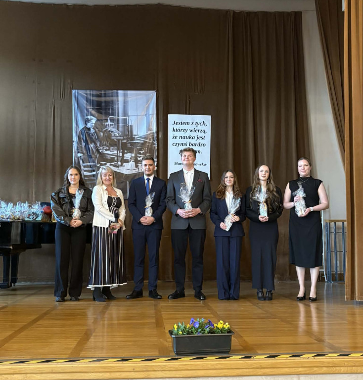 Tarnowskie Góry. Chemik pożegnał maturzystów