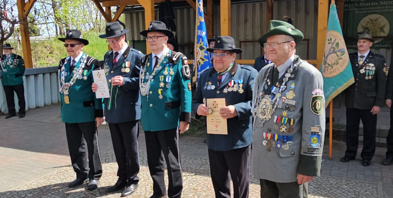 Bracia kurkowi rozpoczęli sezon strzelecki