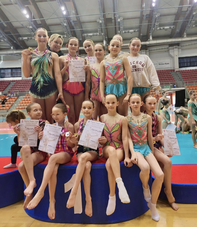 Piekary Śląskie. Sukcesy gimnastyczek