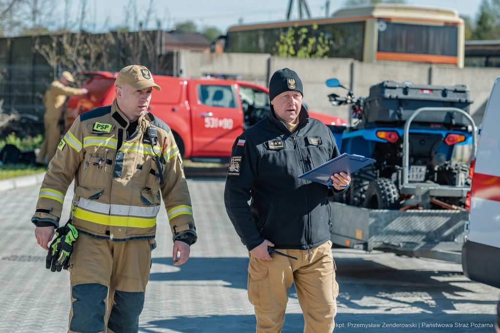 Strażacy z Radzionkowa w akcji w jaskiniach