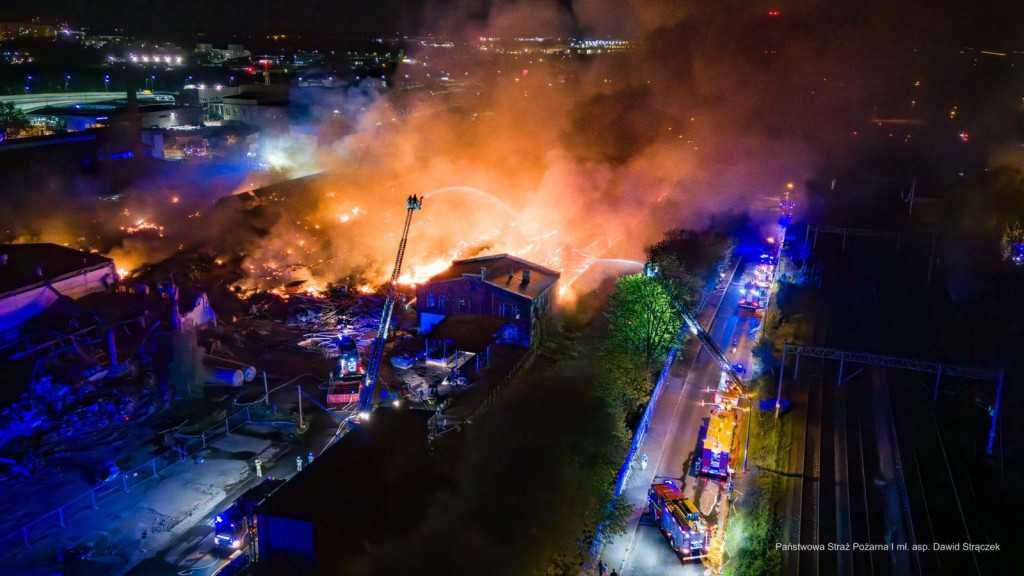 Pożar w Gliwicach. Dym widać było z wielu kilometrów