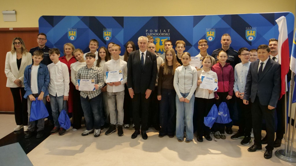 Uczniowie jednej szkoły zdominowali konkurs