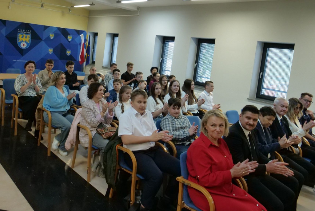 Uczniowie jednej szkoły zdominowali konkurs