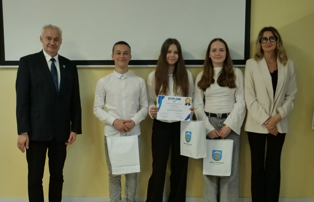 Uczniowie jednej szkoły zdominowali konkurs
