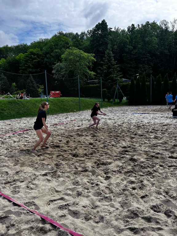 Sezon siatkówki plażowej rozpoczęty! Sempa z awansem
