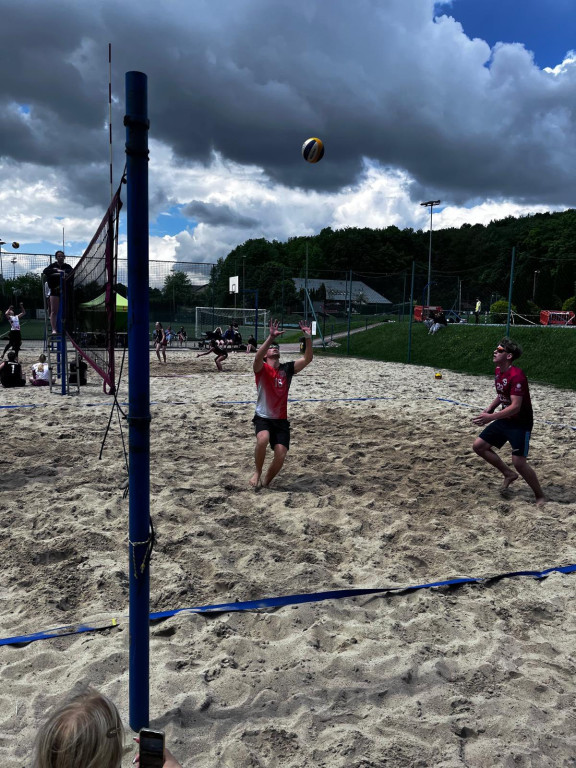 Sezon siatkówki plażowej rozpoczęty! Sempa z awansem