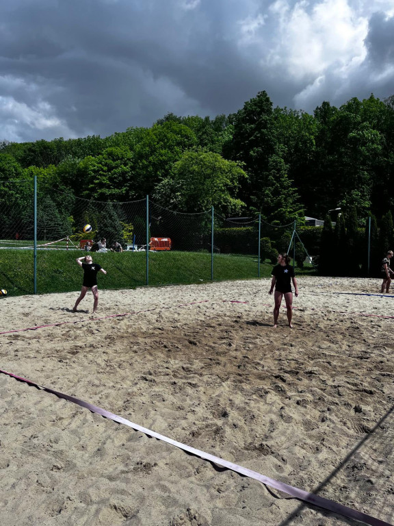 Sezon siatkówki plażowej rozpoczęty! Sempa z awansem
