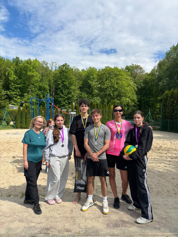 Sezon siatkówki plażowej rozpoczęty! Sempa z awansem