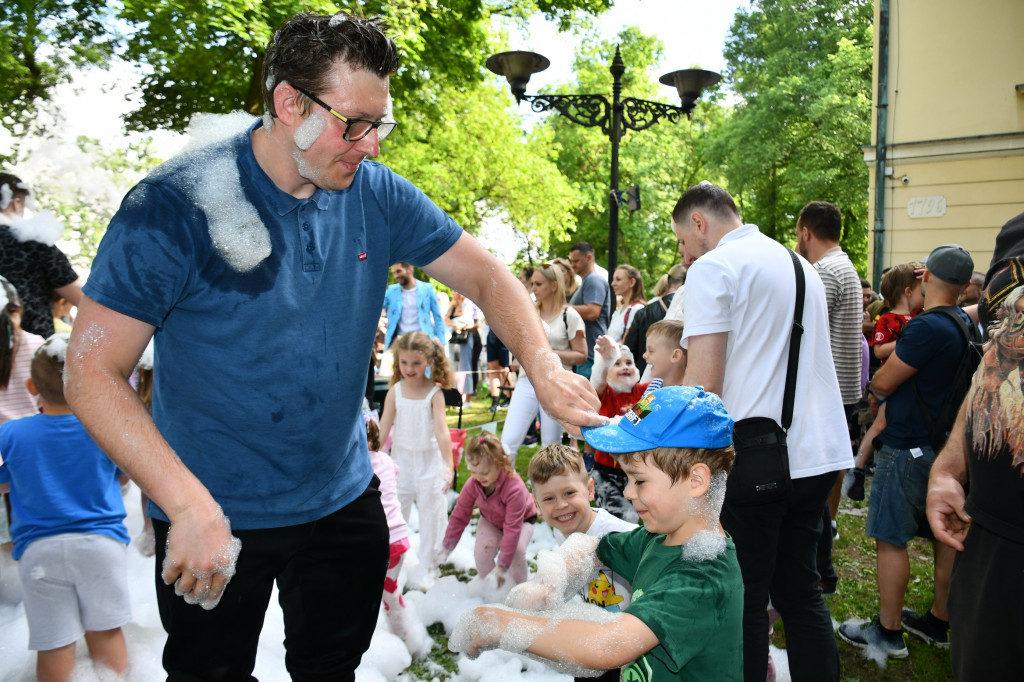 Rybna i wojsko. Piana party i świetna zabawa!