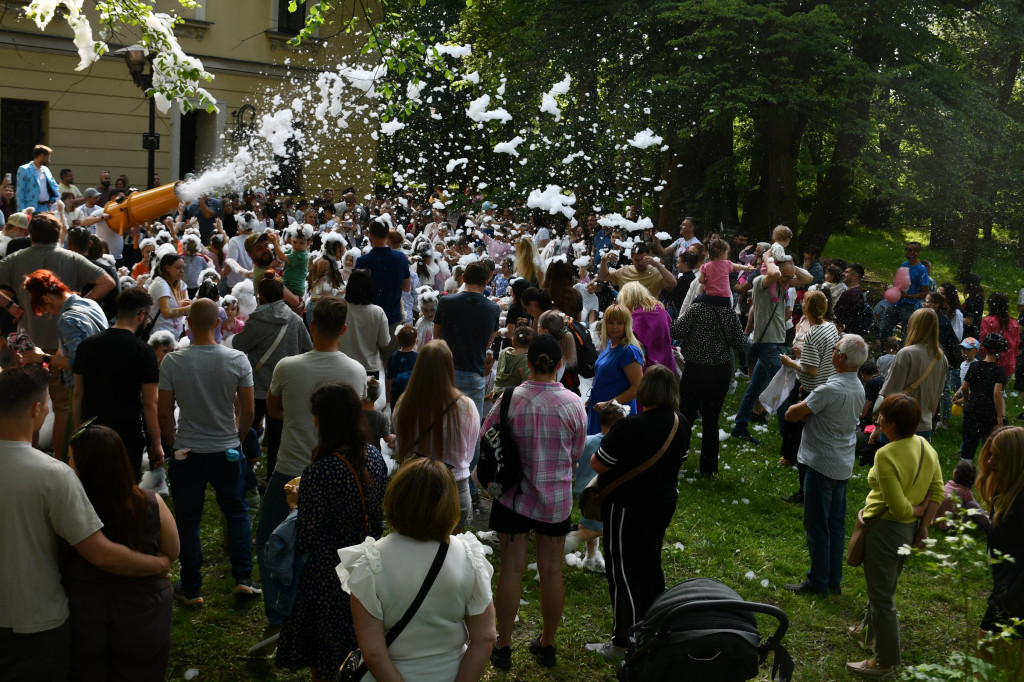 Rybna i wojsko. Piana party i świetna zabawa!