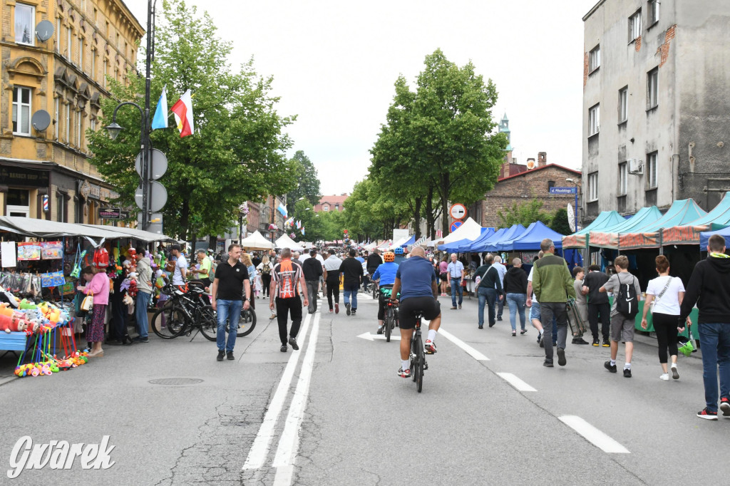 Tysiące pielgrzymów w Piekarach Śląskich
