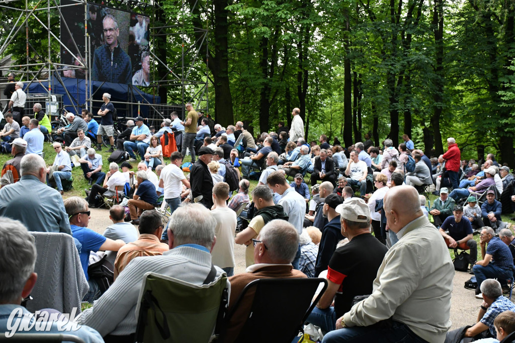 Tysiące pielgrzymów w Piekarach Śląskich