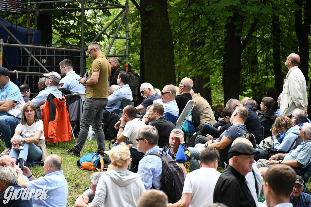 Tysiące pielgrzymów w Piekarach Śląskich