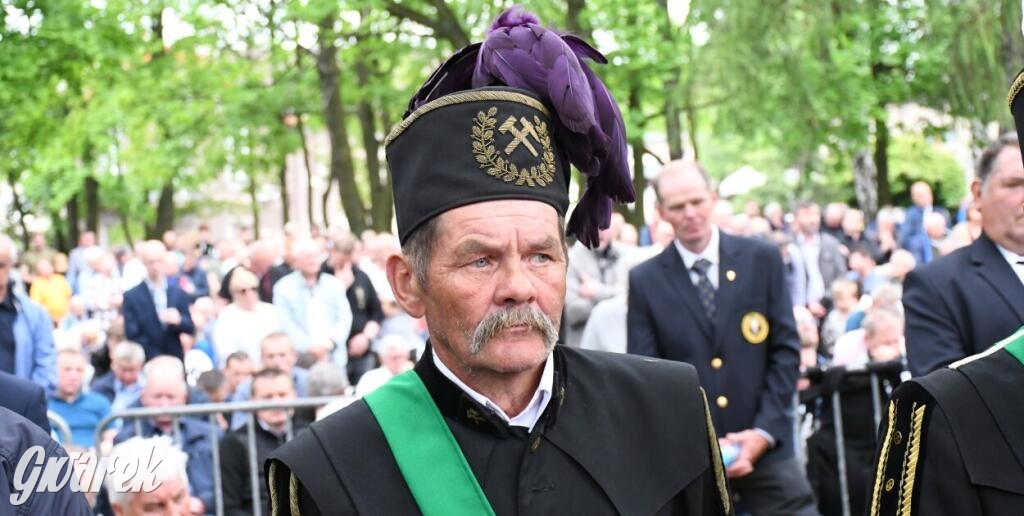 Tysiące pielgrzymów w Piekarach Śląskich