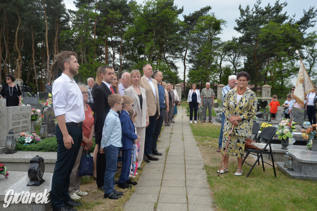 IPN pamięta o powstańcach. Uhonorowani matka i syn