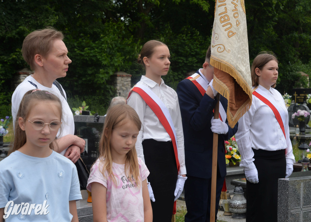 IPN pamięta o powstańcach. Uhonorowani matka i syn