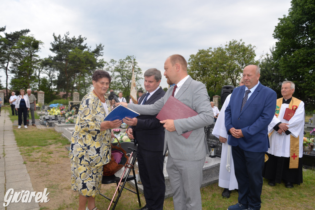 IPN pamięta o powstańcach. Uhonorowani matka i syn