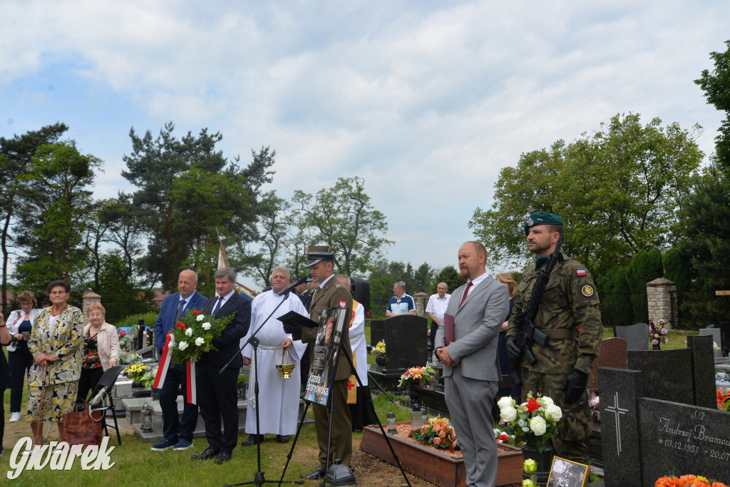 IPN pamięta o powstańcach. Uhonorowani matka i syn