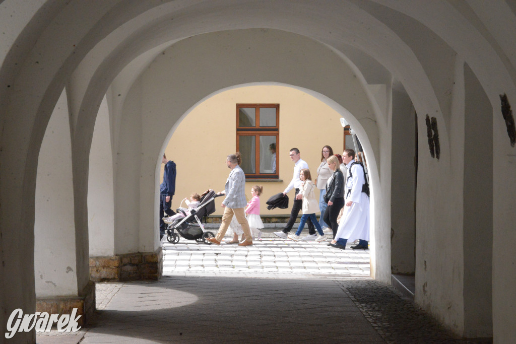 Tarnowskie Góry. Procesja Bożego Ciała na ulicach miasta