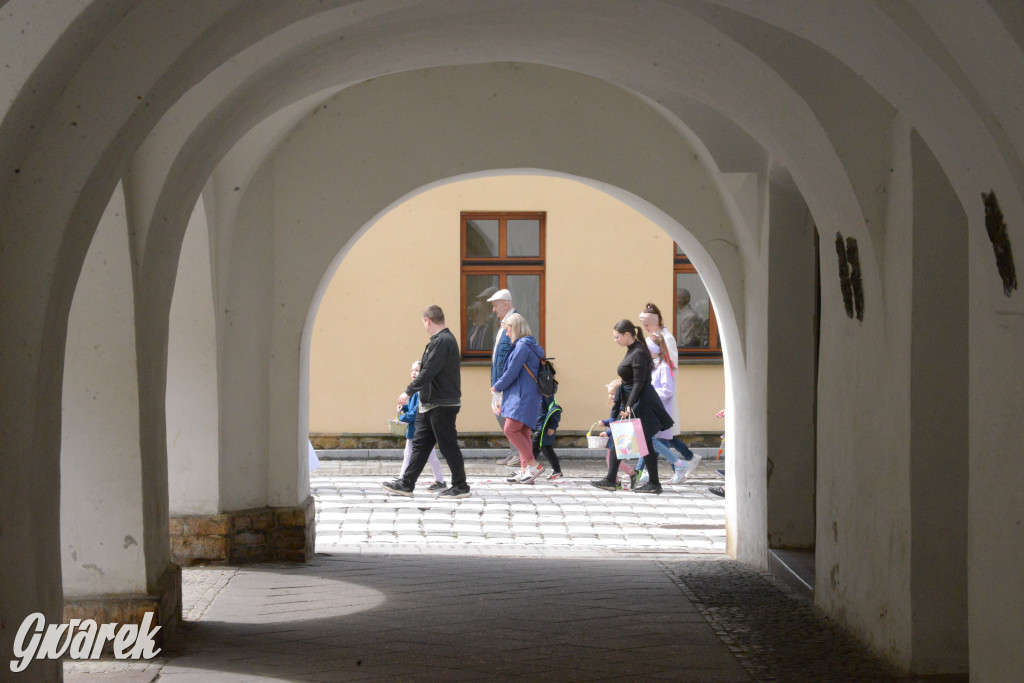 Tarnowskie Góry. Procesja Bożego Ciała na ulicach miasta
