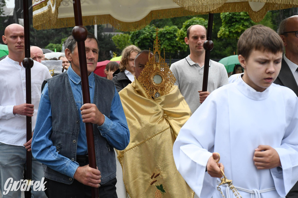 Boże Ciało w Strzybnicy – wiara, tradycja i historia