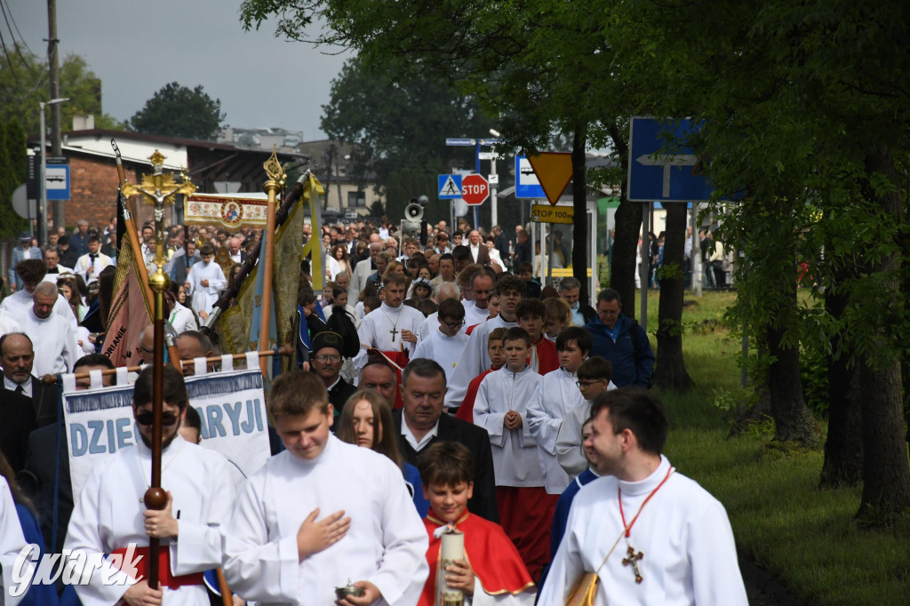 Boże Ciało w Strzybnicy – wiara, tradycja i historia