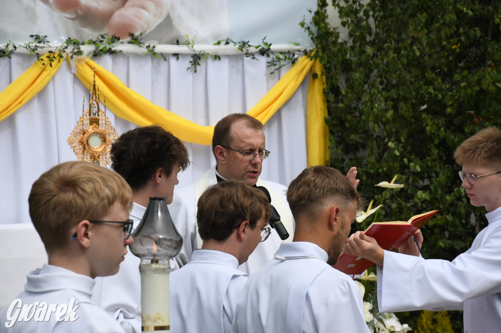 Boże Ciało w Strzybnicy – wiara, tradycja i historia