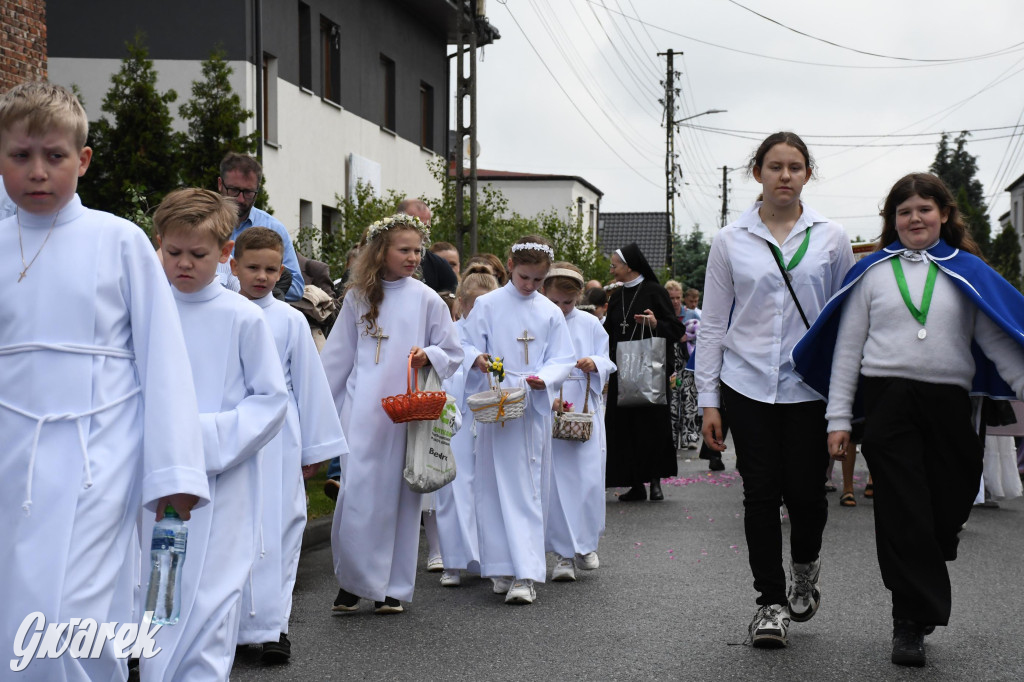 Boże Ciało w Strzybnicy – wiara, tradycja i historia