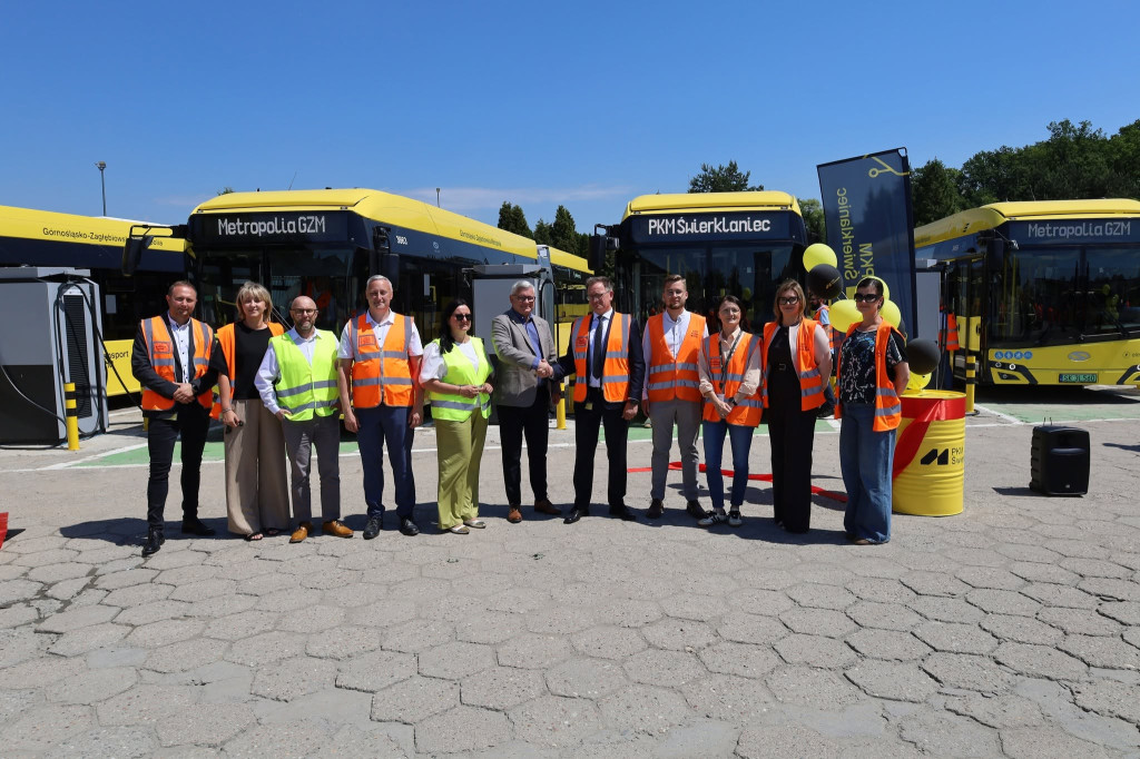 Świerklaniec. Mają kluczyki do elektrycznych autobusów