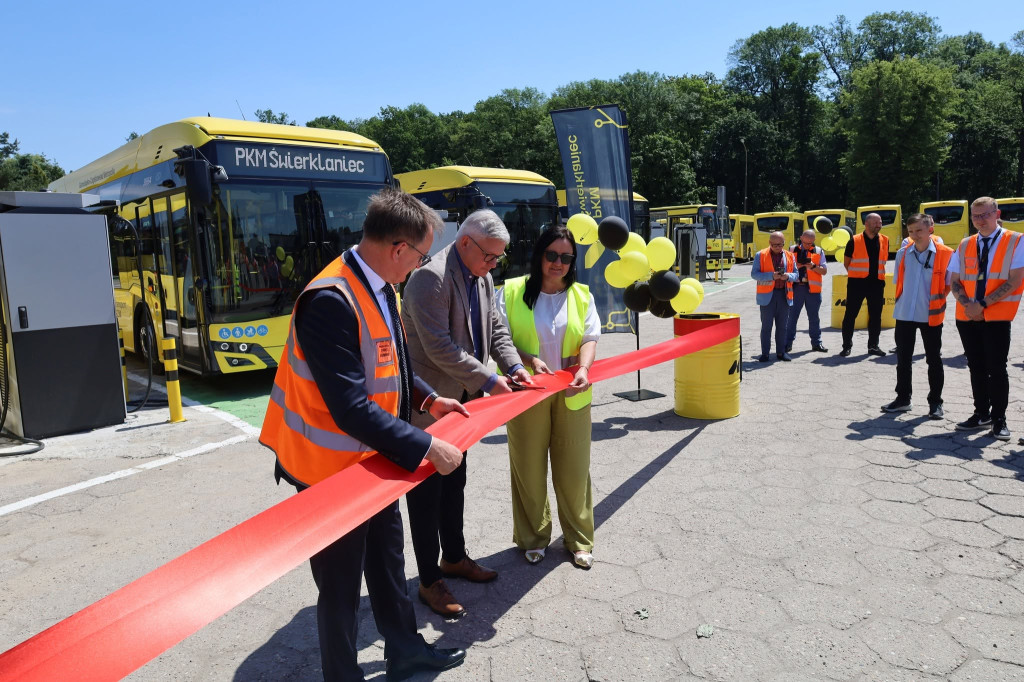 Świerklaniec. Mają kluczyki do elektrycznych autobusów