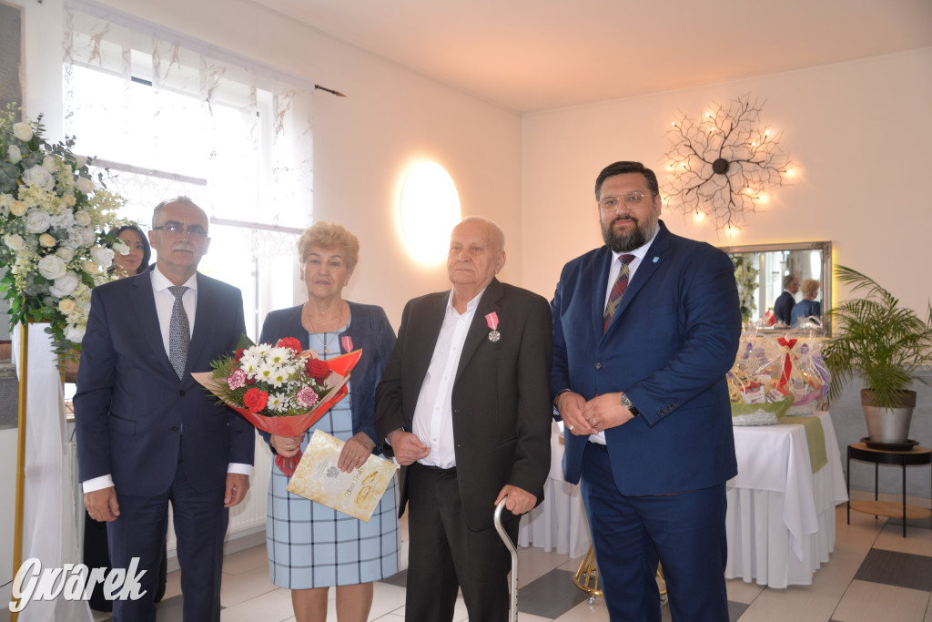 Radzionków. Złote i żelazne małżeńskie pary