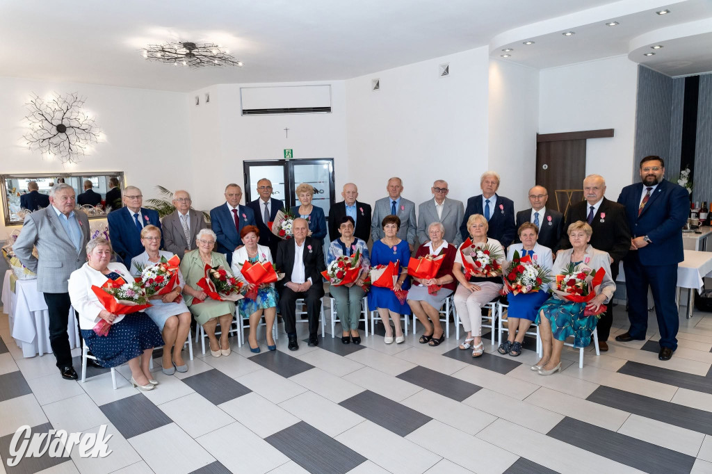 Radzionków. Złote i żelazne małżeńskie pary
