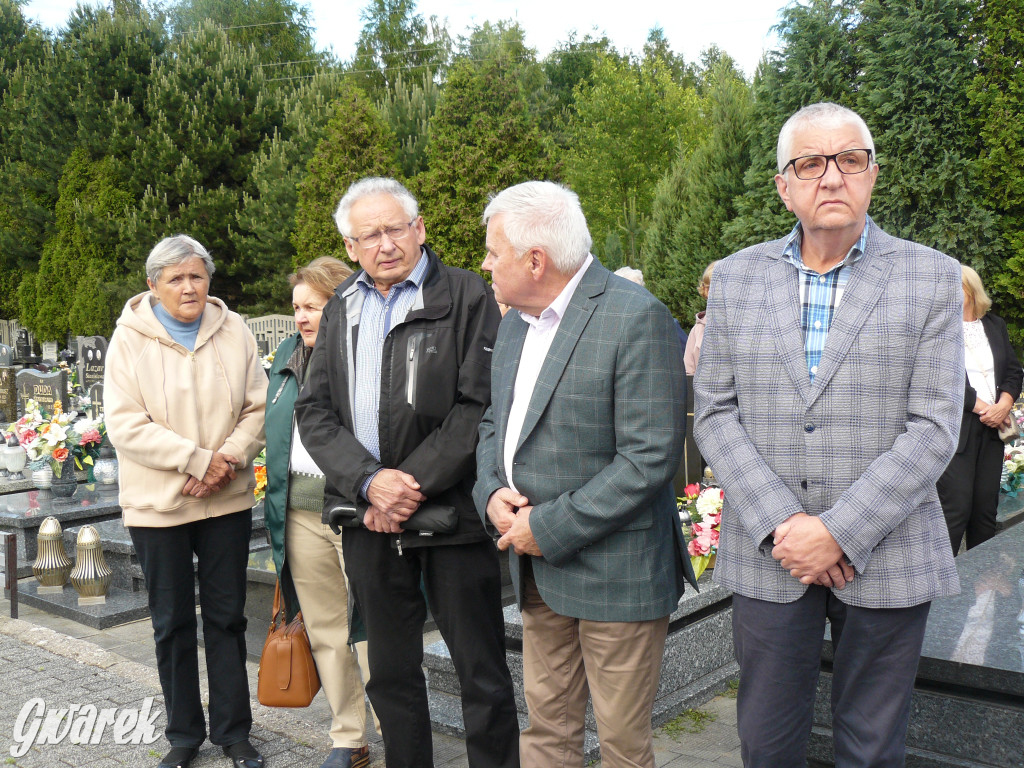 Parafianie uhonorowali swojego proboszcza