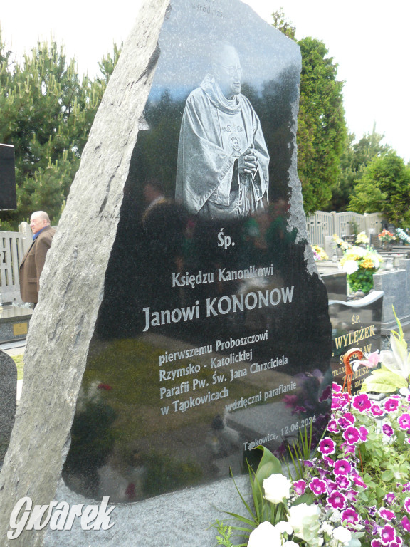Parafianie uhonorowali swojego proboszcza