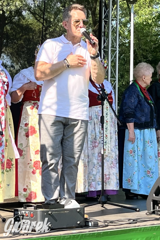 Ta Brynica piykno wieś! Muzyka, śląskie stroje i placki z zilberbronzą