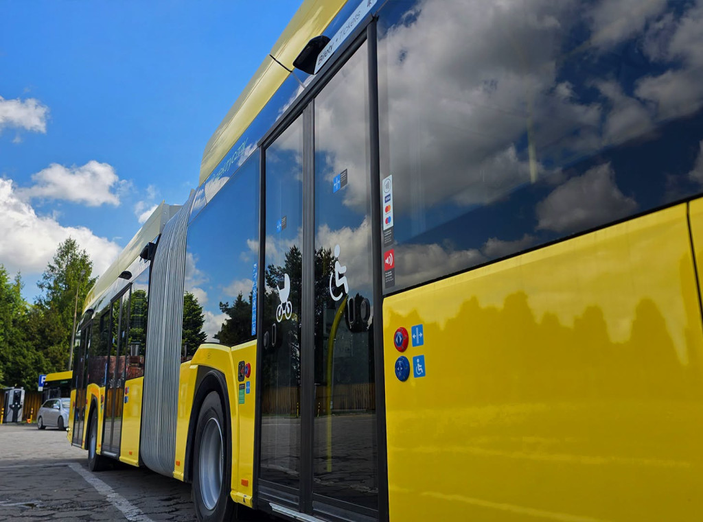Powiat tarnogórski. Elektryczne autobusy wyjechały na trasy