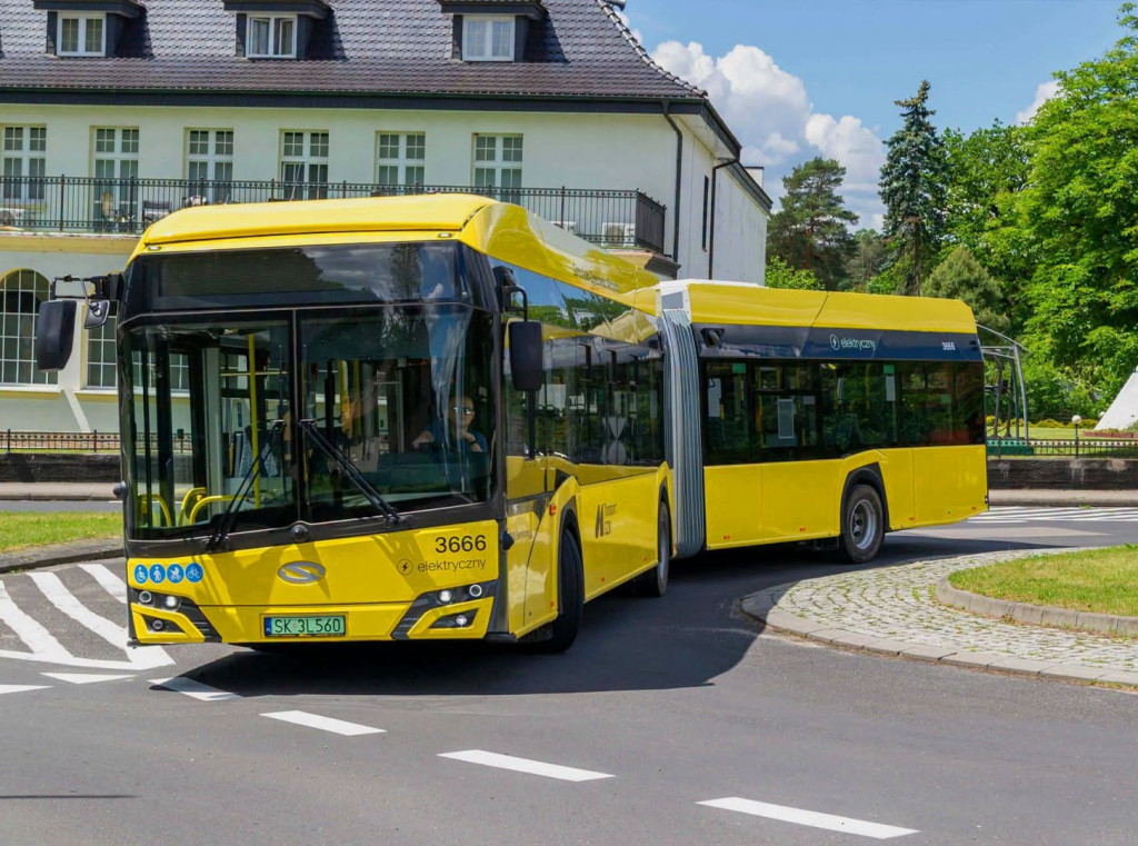 Powiat tarnogórski. Elektryczne autobusy wyjechały na trasy