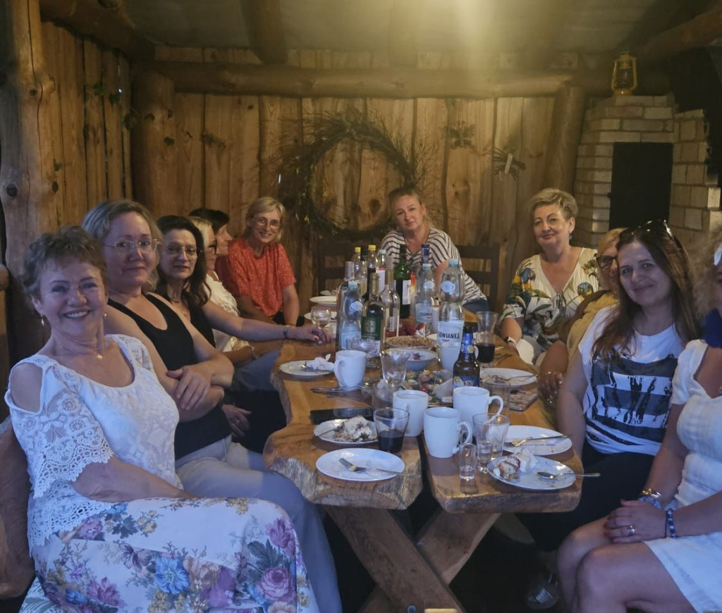 35 lat temu skończyły liceum medyczne