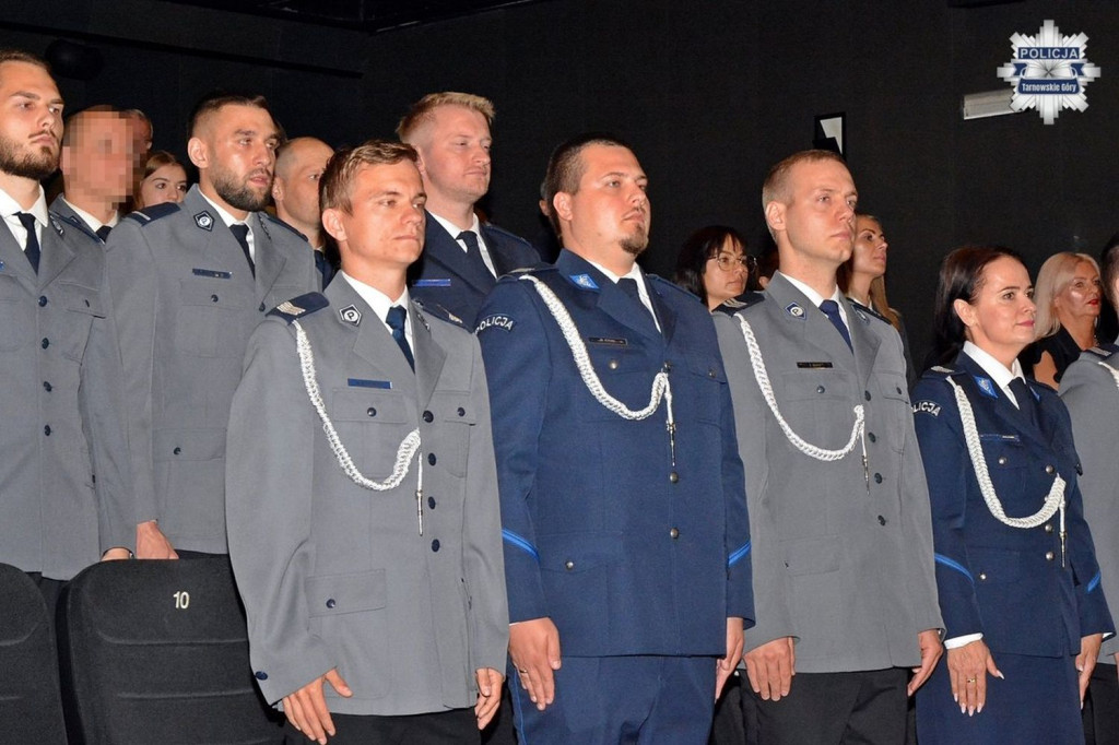 Tarnowskie Góry. Święto policji za nami, nagrody i awanse