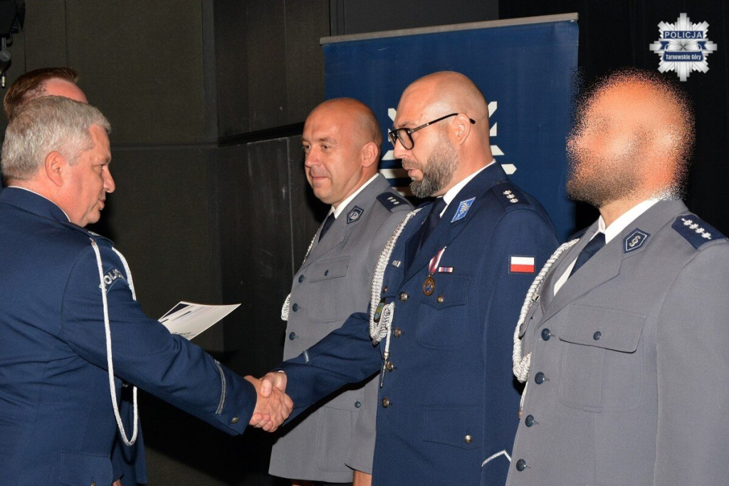 Tarnowskie Góry. Święto policji za nami, nagrody i awanse