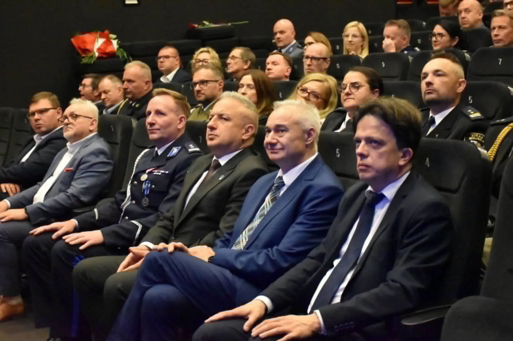 Tarnowskie Góry. Święto policji za nami, nagrody i awanse