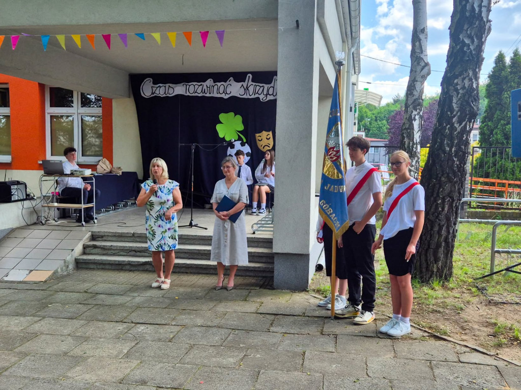 Tarnowskie Góry i... Zakończenia roku szkolnego