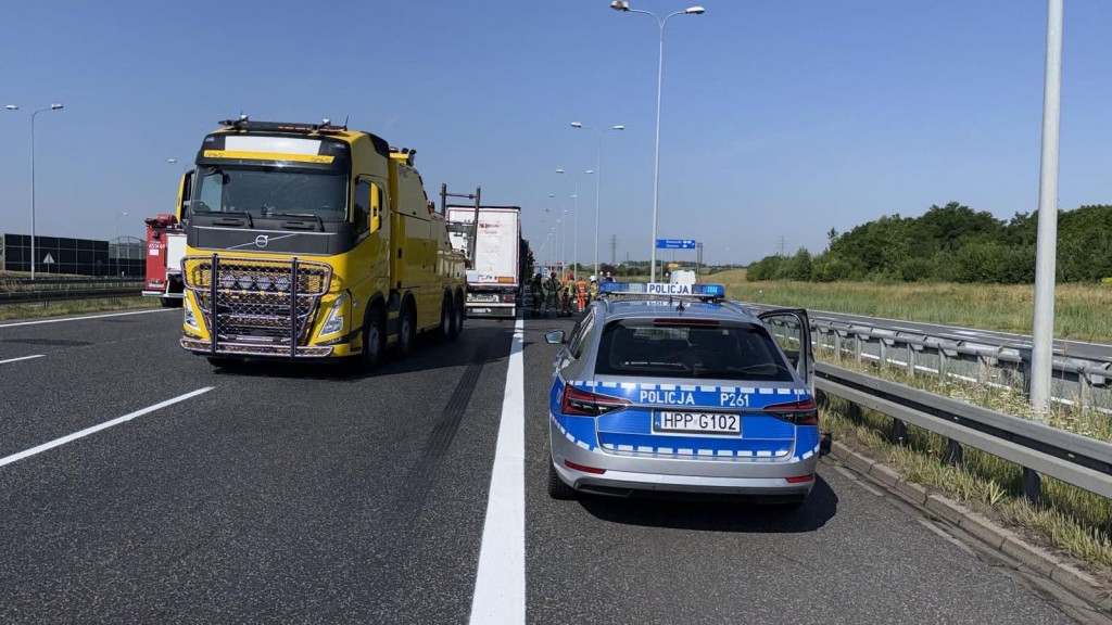 Śmiertelny wypadek na A4. Zderzenie 4 ciężarówek