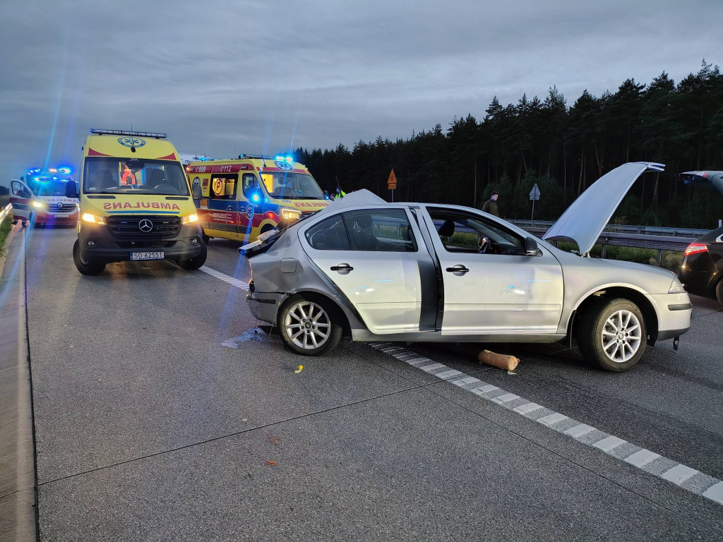 Karambol na A1, kilka osób poszkodowanych