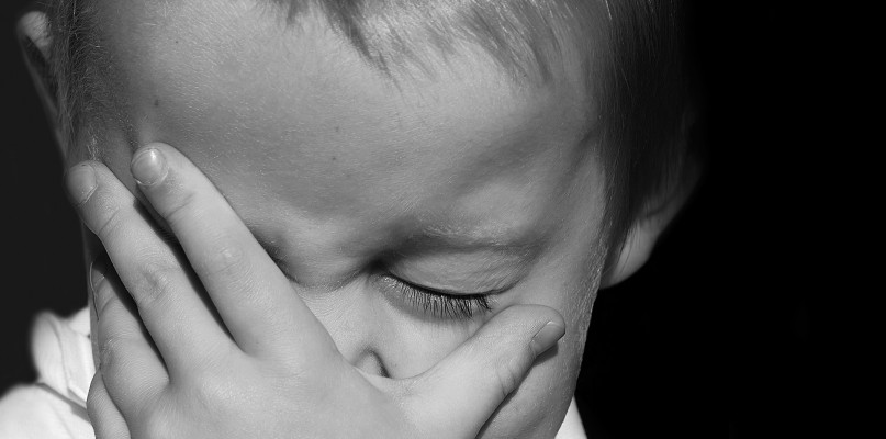 Osada Jana. Zakrwawiona matka, zapłakany 5-latek. Co się stało?