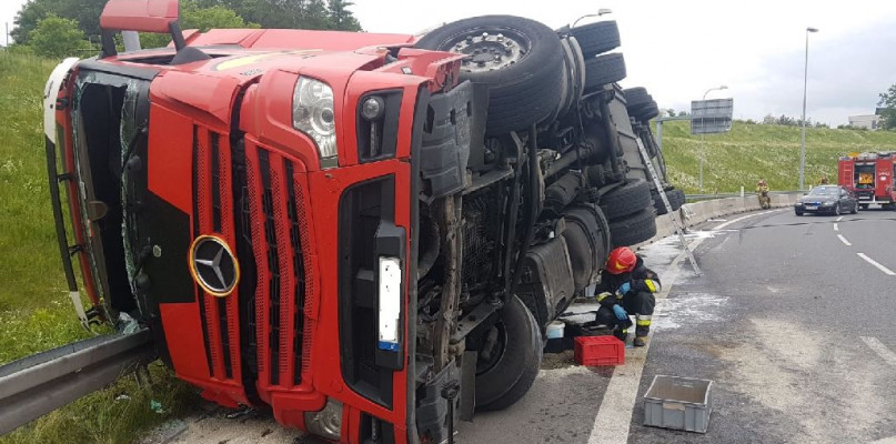 Prawdopodobnie w pojeździe zablokowały się hamulce.   Fot. Archiwum policji 