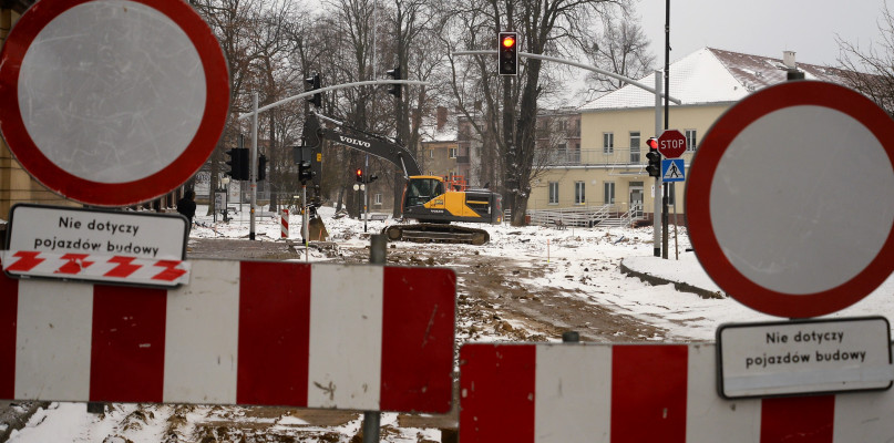 Tarnowskie Góry. Budują rondo. Tak ten teren wygląda po pięciu dniach robót