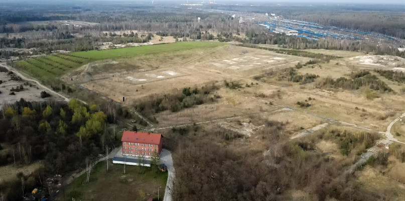 Zakłady Chemiczne w Tarnowskich Górach. Ostatnie prace przy zabezpieczaniu toksycznych odpadów prowadzono w 2011 r. Fot. Jarosław Myśliwski